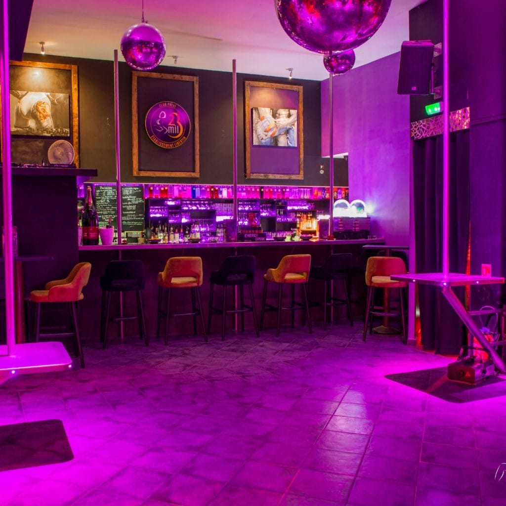 Soirée du vendredi soir au 2mil3 à Hyères de 20h30 à 3h